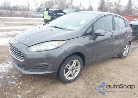 2018 Ford Fiesta Se z USA, uszkodzony, nr VIN 3FADP4EJ5JM100640